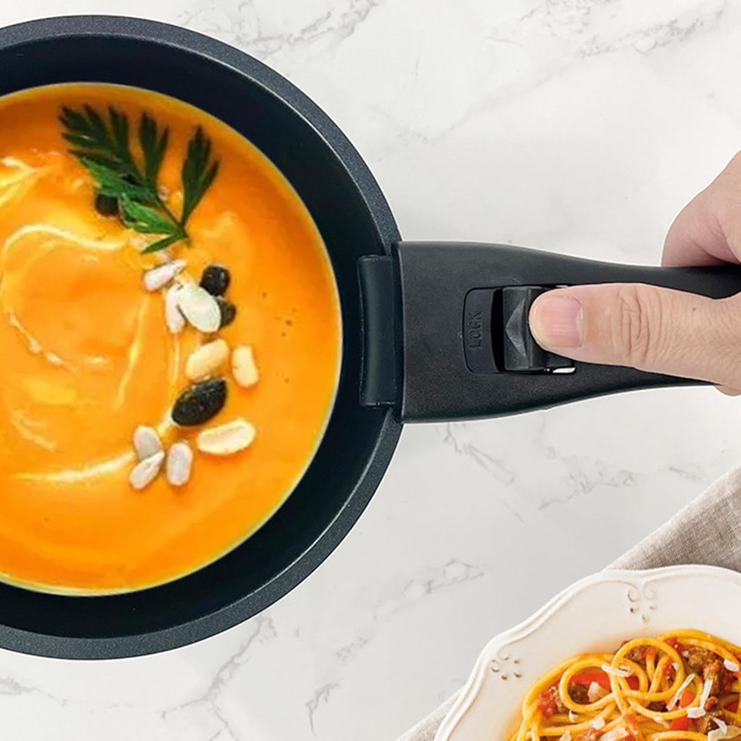 Universal Pan Handle